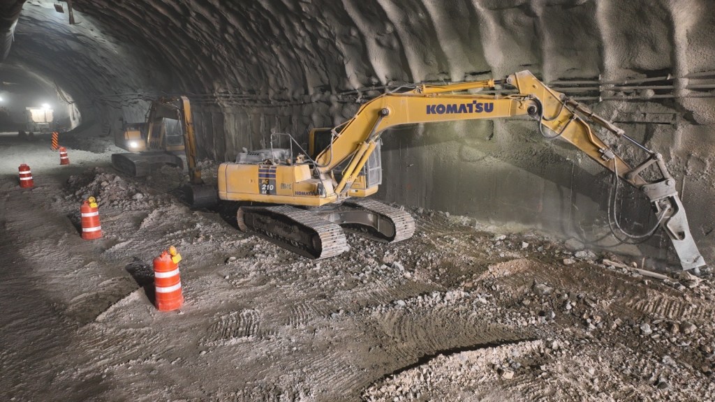 Avanza construcción de la carretera Mante-Ocampo-Tula