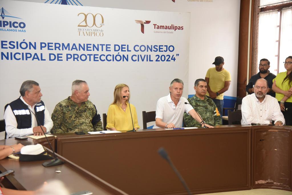 En Alerta Gobierno de Tampico Ante llegada de AlbertoIntensifican Limpieza de Drenes y Canales&nbsp;Pluviales