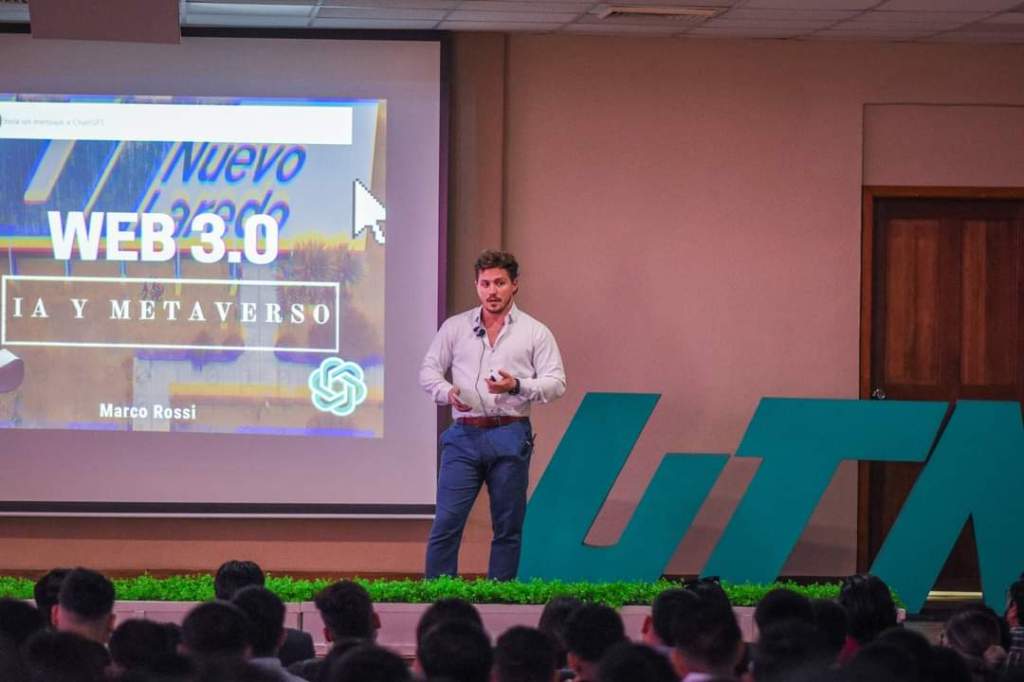 Aprenden estudiantes de la Universidad Tecnológica de Nuevo Laredo sobre inteligencia artificial y&nbsp;metaverso