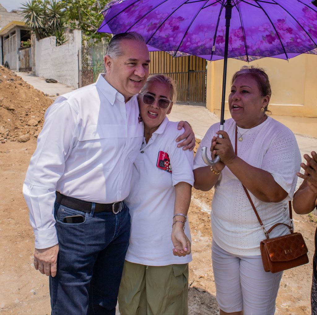 Somos un gobierno cercano a su gente: Adrián&nbsp;Oseguera