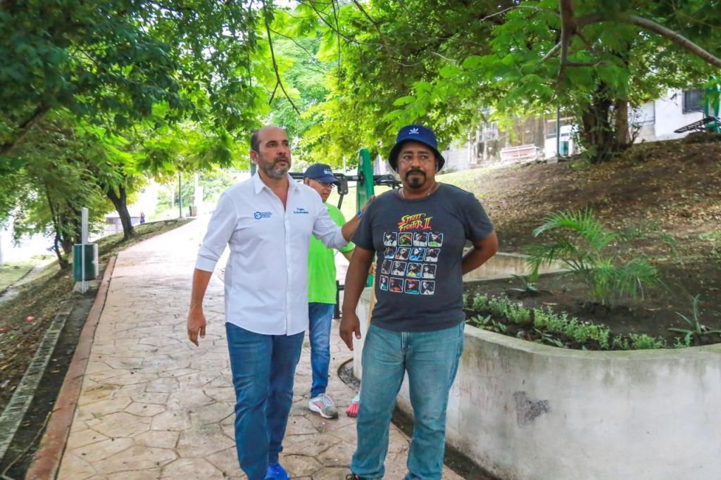 Trabaja Servicios Públicos de Tampico sin descanso, en el mantenimiento de parques y áreas&nbsp;verdes