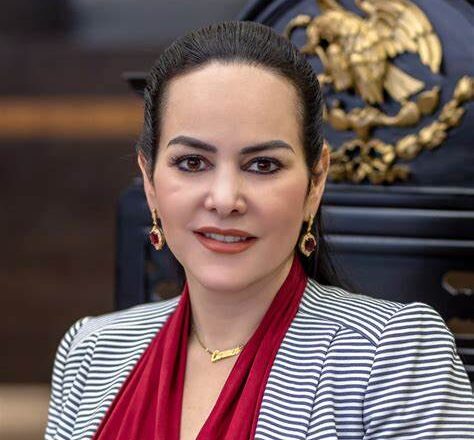 ¡HABEMUS PRESIDENTA! Se impone Carmen Lilia Canturosas&nbsp;V.