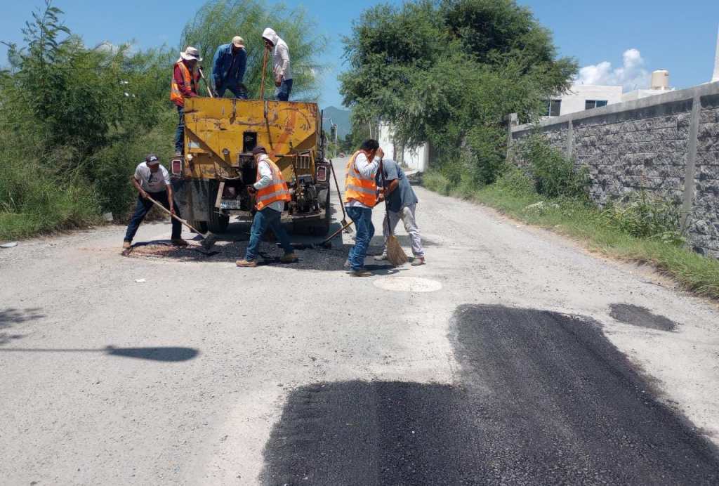 Restauran Municipio yGobierno del Estado más3,950 m2 de&nbsp;pavimento.