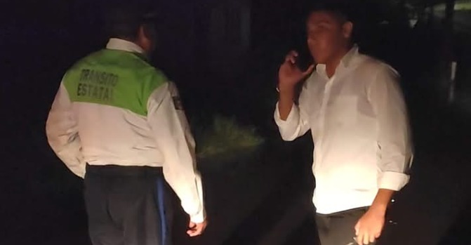 Se desborda el río Tancochín e inunda el centro de&nbsp;Naranjos