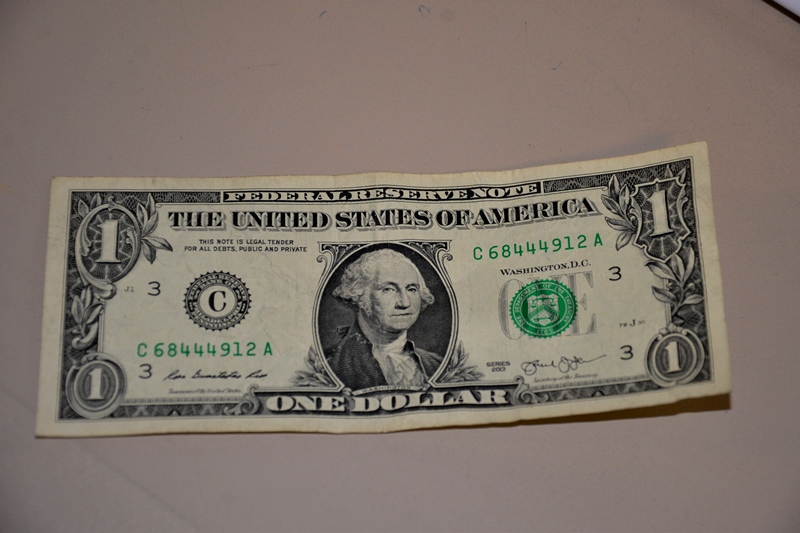 DÓLAR SE VENDE EN 20&nbsp;PESOS