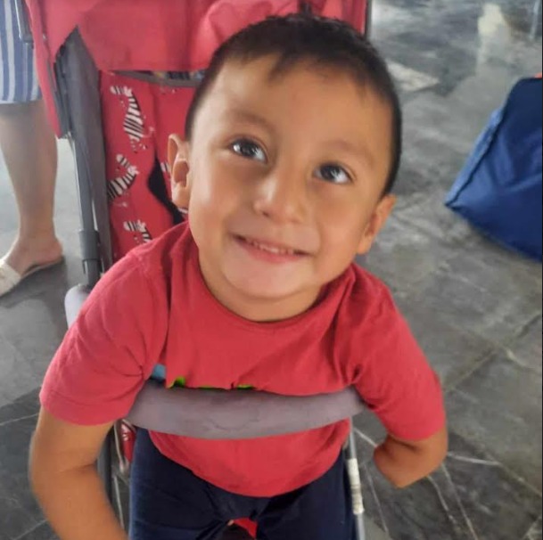 Manolo necesita ayuda para atención&nbsp;medica