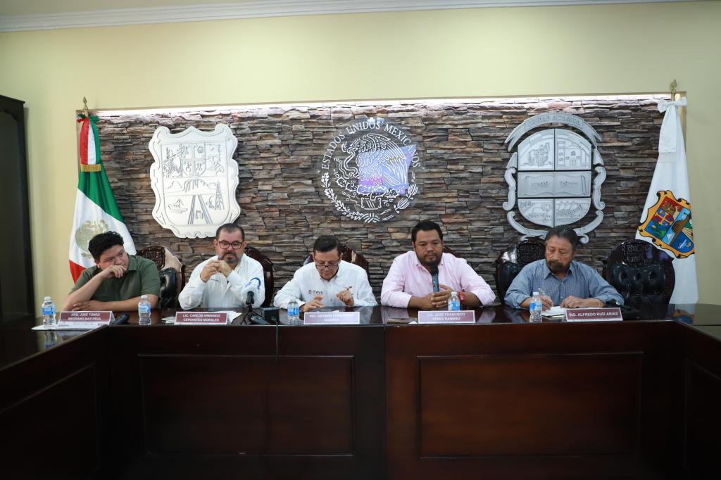 ITAVU y municipio atiende la inquietud de residentes de la colonia Américo Villarreal&nbsp;Guerra.