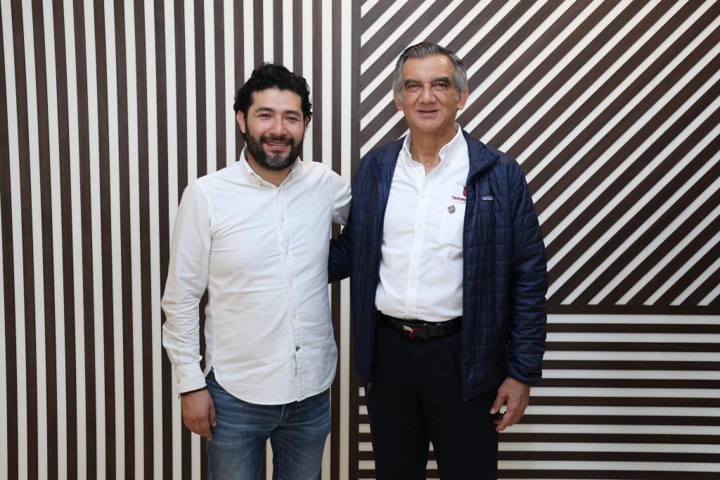 Continúa Américo Villarreal gira por la Ribereña y atiende a paisanos&nbsp;repatriados