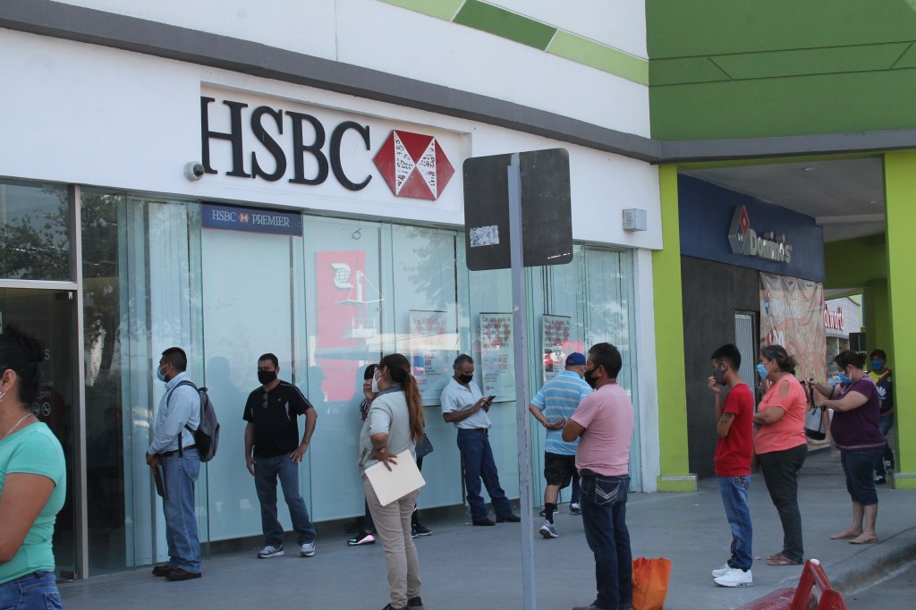 Bancos aplican asueto por&nbsp;“feriado”