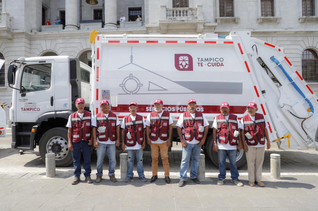 Anuncia Mónica Villarreal Nueva Adquisición de Más Camiones Recolectores de&nbsp;Basura