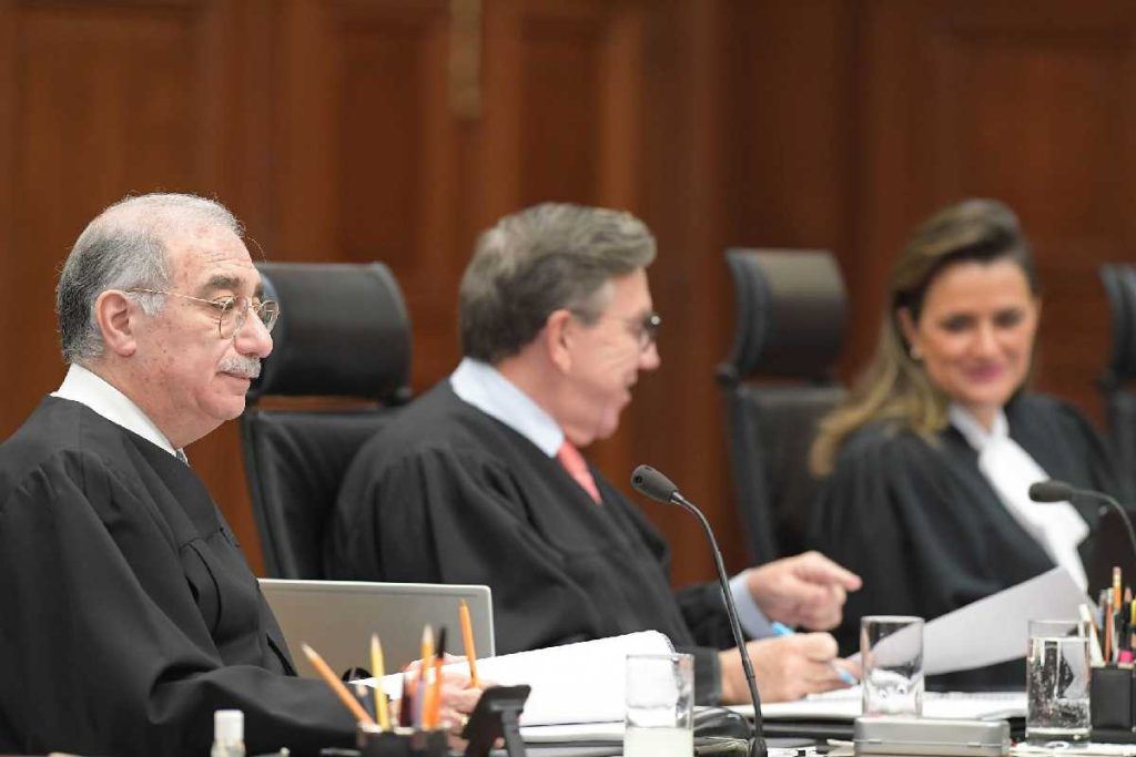 Sheinbaum acusa a la Suprema Corte de violar la Constitución tras rechazar lista de candidatos para elección&nbsp;judicial