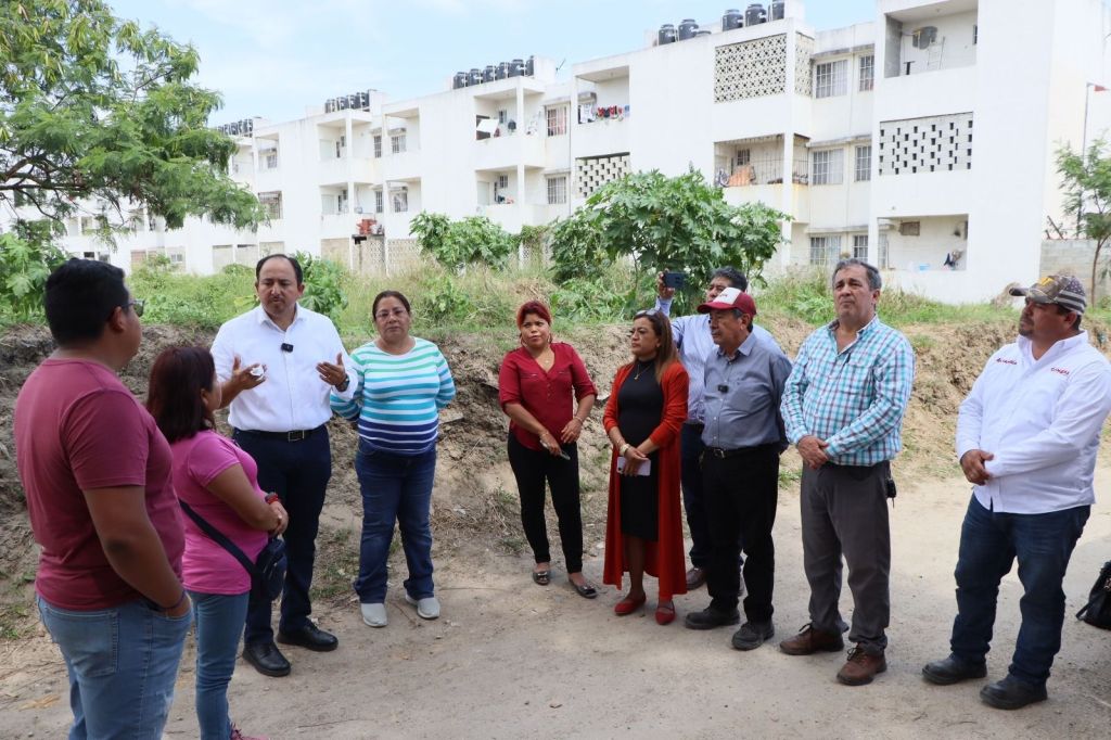 Atiende COMAPA Altamira problema de aguas residuales que afecta a fraccionamientos