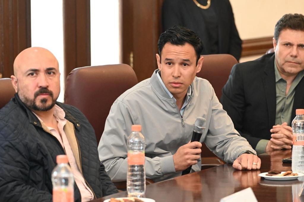 Fortalecen sector empresarialy Municipio plan estratégicode desarrollo&nbsp;económico.