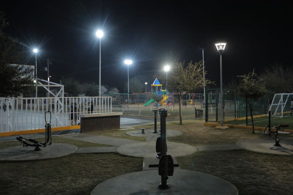 AVANZA MODERNIZACIÓN DE ALUMBRADO PÚBLICO; MÁS DEL 85% DE LA CIUDAD CUENTA CON TECNOLOGÍA&nbsp;LED