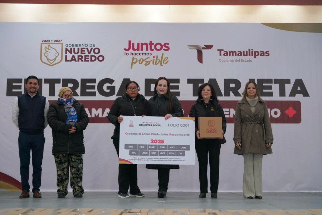 ENCABEZA ALCALDESA CARMEN LILIA CANTUROSAS ENTREGA DE APOYO ALIMENTARIO A MÁS DE 2 MIL FAMILIAS DE NUEVO&nbsp;LAREDO