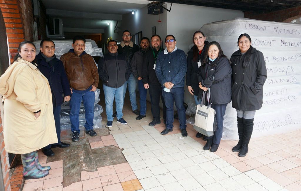 Entrega INDEX Reynosa colchones a casa de hogarPor Hugo&nbsp;Reyna