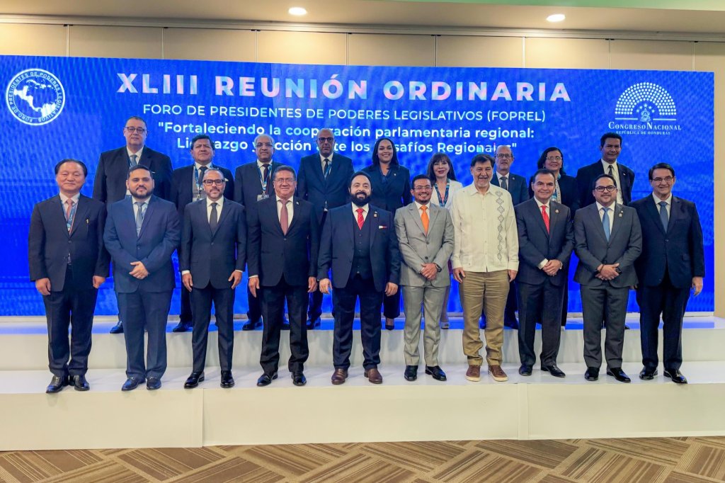 Fernández Noroña llama a la unidad contra políticas migratorias racistas en&nbsp;EEUU