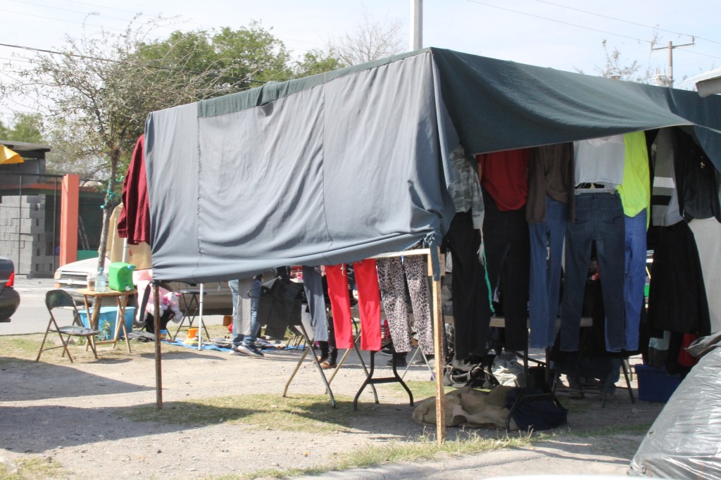 “Tianguistas son beneficiados con reforma”:&nbsp;Larios