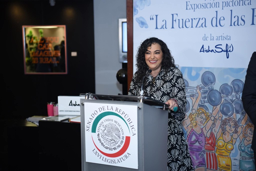 Inauguran en el Senado la exposición «La fuerza de las flores» de la artista Aisha&nbsp;Sufé