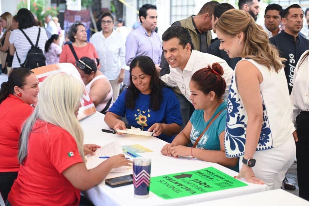 Instalarán módulos de empleo en Presidencia&nbsp;Municipal.