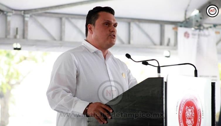 “CONGRESO, CIERRA LAS PUERTAS AL GANDALLISMO DE CARLOS&nbsp;PEÑA”