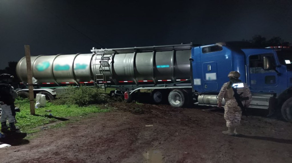 Operativos del Gabinete de Seguridad dejan armas, drogas, vehículos y tomas clandestinas aseguradas en 10&nbsp;estados