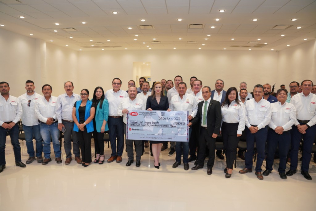 ENTREGA CMIC MÁS DE 900 MIL PESOS DE APOYO AL SISTEMA DIF Y FORTALECE LAZOS DE COLABORACIÓN CON MUNICIPIO E INSTITUCIONES&nbsp;EDUCATIVAS