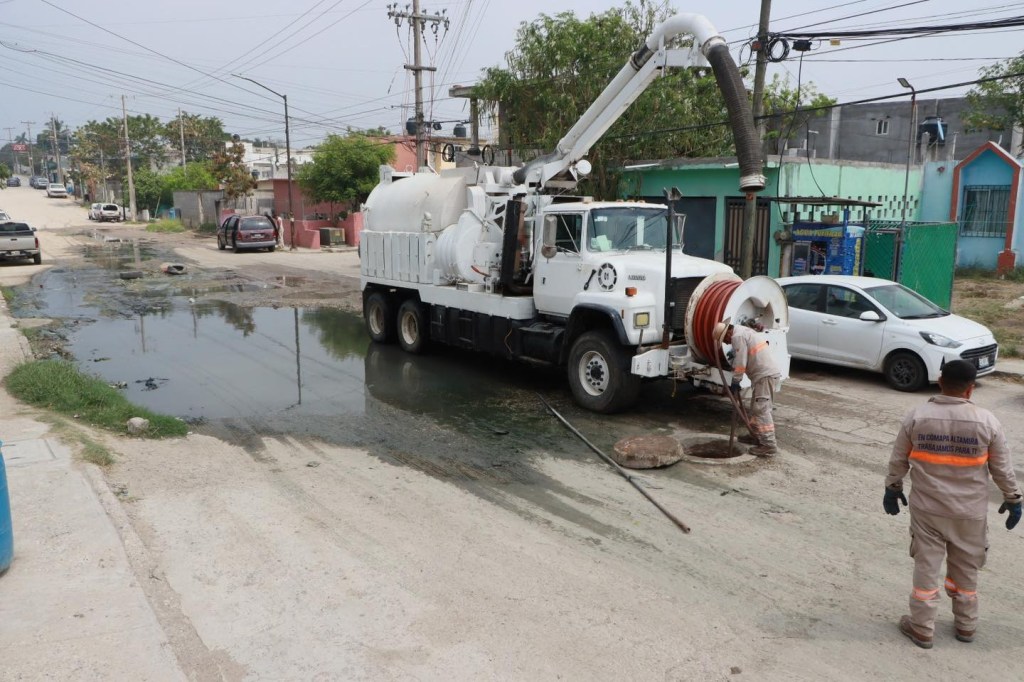 COMAPA Altamira rehabilita red de drenaje en colonias y fraccionamientos