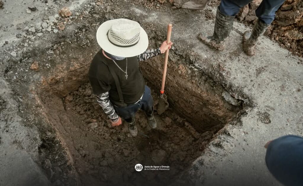 Gobierno municipal atiende fuga de agua en la zona&nbsp;Centro