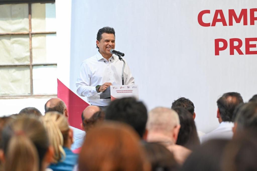 Une esfuerzos Municipio con Michou y Mau en laprevención de&nbsp;quemaduras.