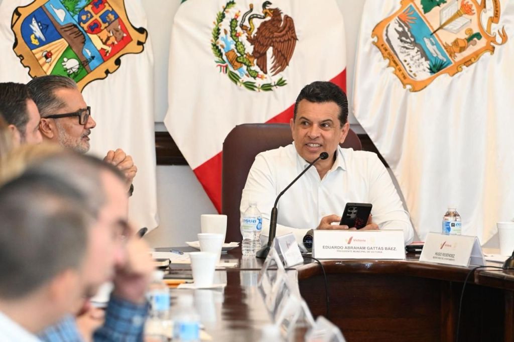 Instruye alcalde a secretarías priorizar atención a limpieza, pavimentación y agua en temporada&nbsp;vacacional.