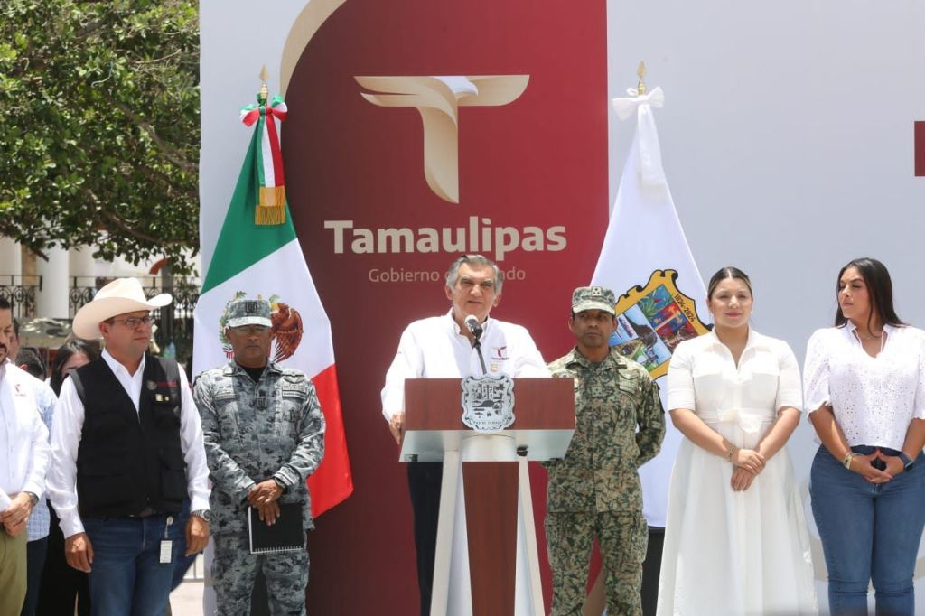 Refuerza Américo seguridad en San Fernando y la región con entrega de nuevas&nbsp;patrullas