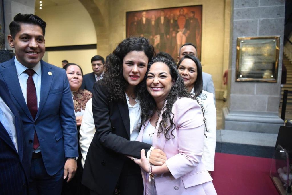 Olga Sosa participa en la Tercer Plenaria del Grupo Parlamentario de Morena en el&nbsp;Senado