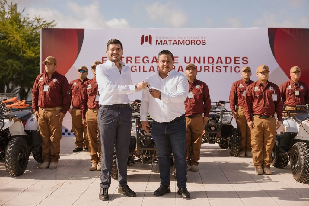 Refuerza Beto Granados la seguridad en Matamoros con entrega de equipo y uniformes a la Policía&nbsp;Turística