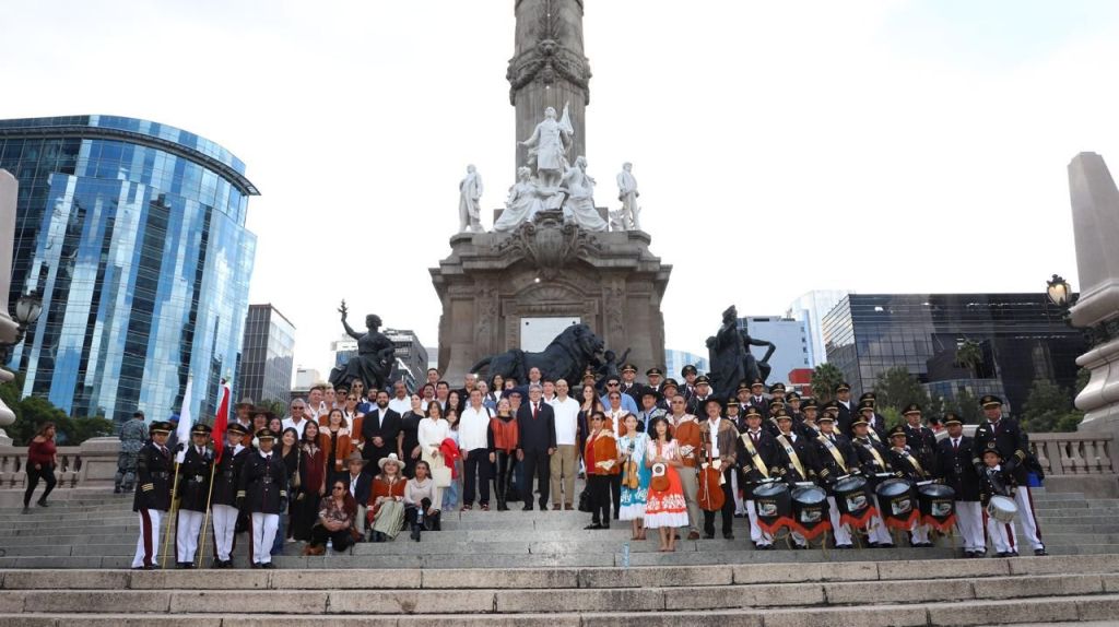 Reconocen a Armando Martínez por su&nbsp;gobierno