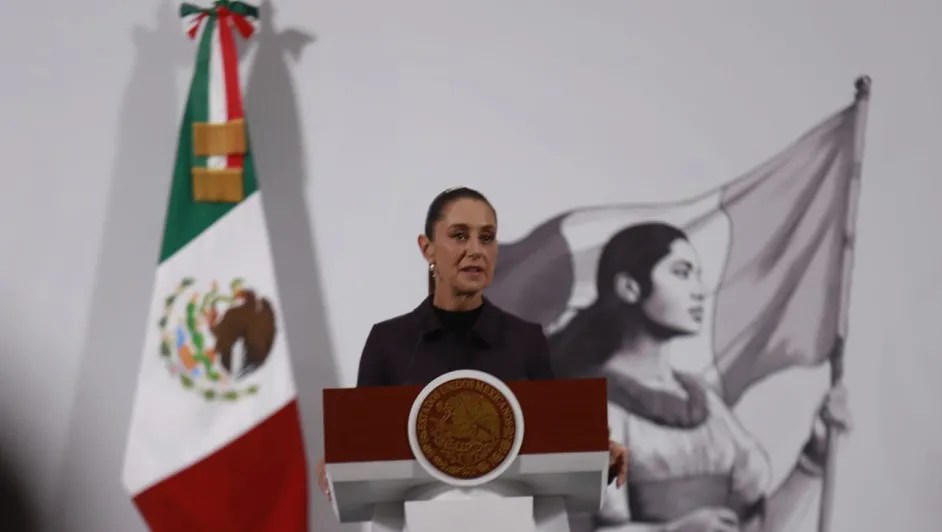 Sheinbaum admite adeudos con farmacéuticas y exige cumplimiento en entrega de&nbsp;medicamentos