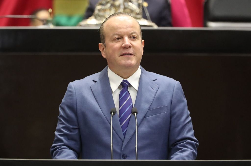 CARLOS CANTUROSAS: “ESTE PRESUPUESTO SERVIRÁ DIRECTAMENTE A LA GENTE”; APRUEBAN DIPUTADOS PEF&nbsp;2026