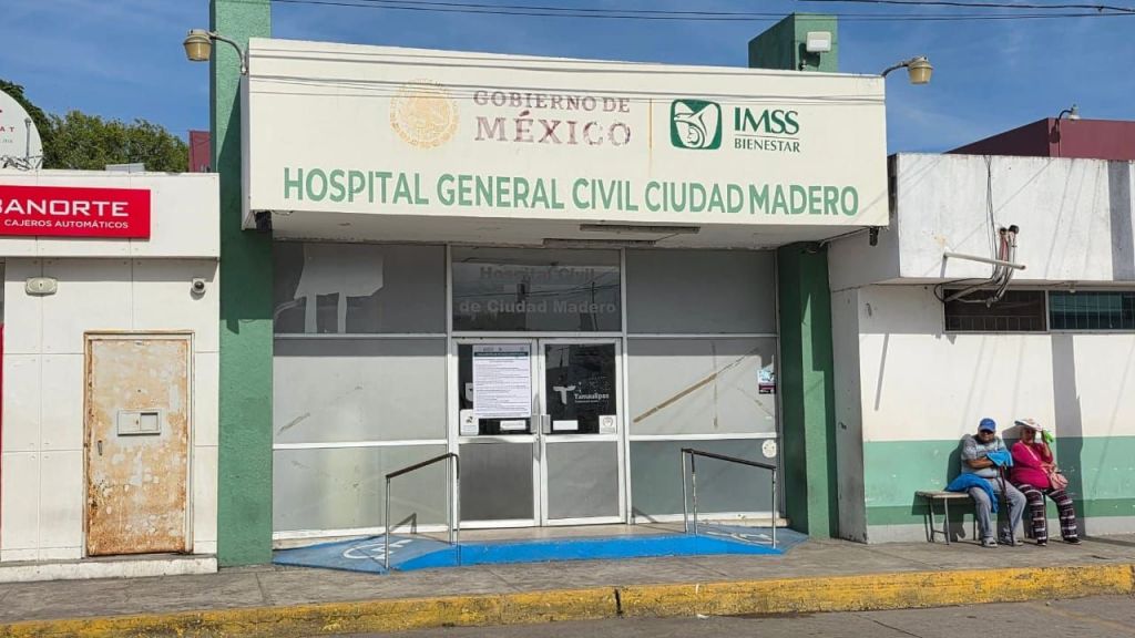 Protestan trabajadores del Hospital Civil de Ciudad Madero; toman la dirección del&nbsp;nosocomio
