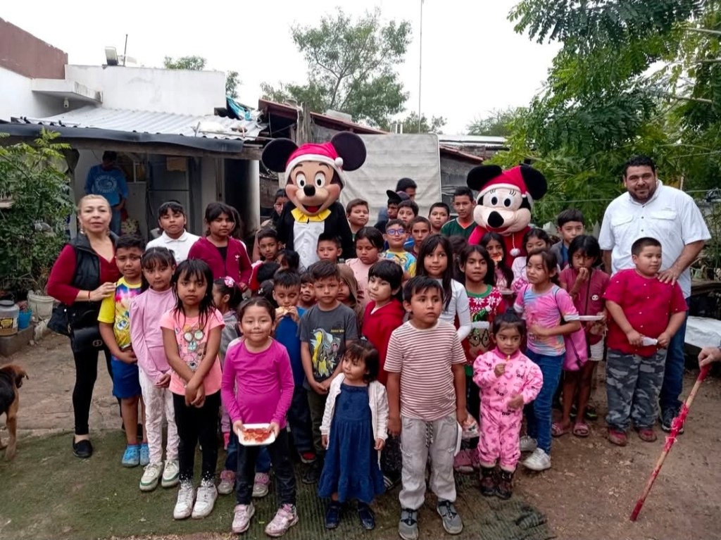 Con la Gira Navideña de los Niños 2025, Hugo Reyna lleva alegría a sectores&nbsp;marginados