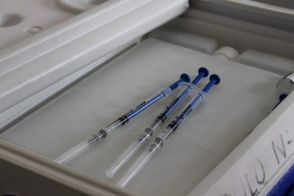 Impulsan vacunación en familias&nbsp;petroleras