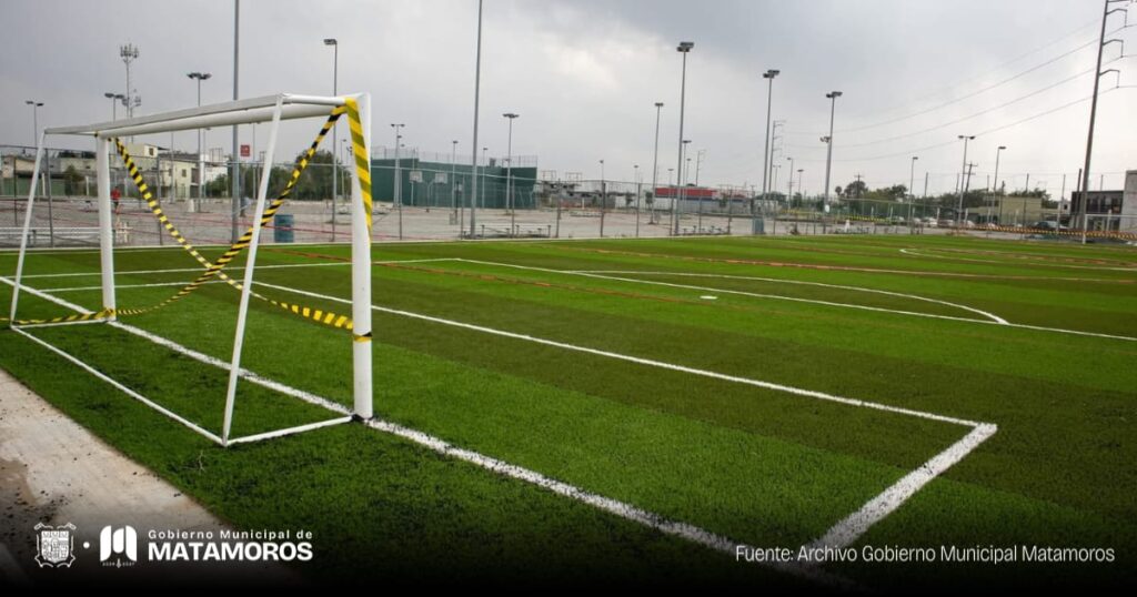 Gobierno de Matamoros avanza con la rehabilitación en las canchas de El&nbsp;Cambio