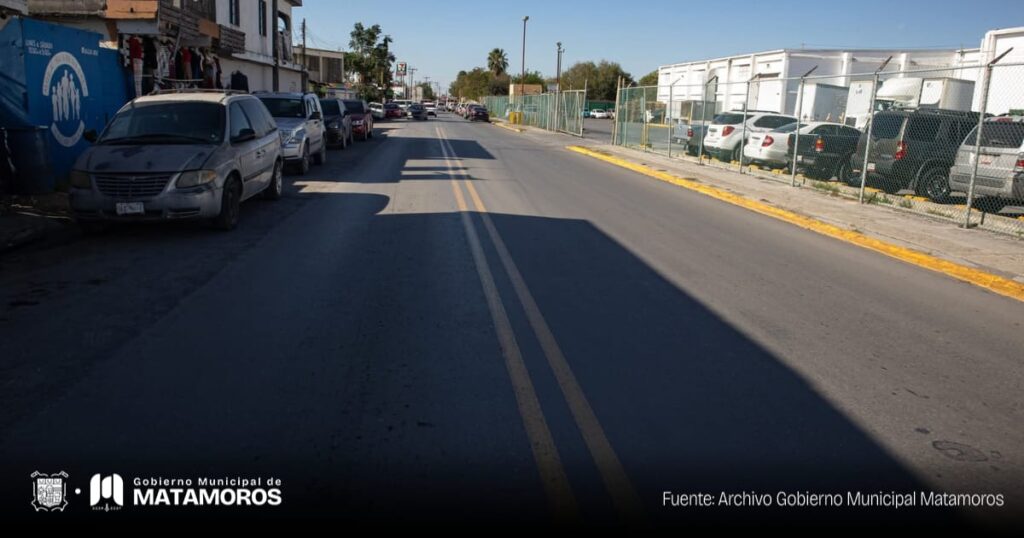 Presidente Municipal impulsa mejores vialidades para las familias; rehabilitan la calle Albino&nbsp;Hernández