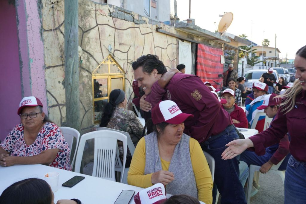 Convive diputado, Presidente Humberto Prieto Herrera, con familia de&nbsp;Reynosa.