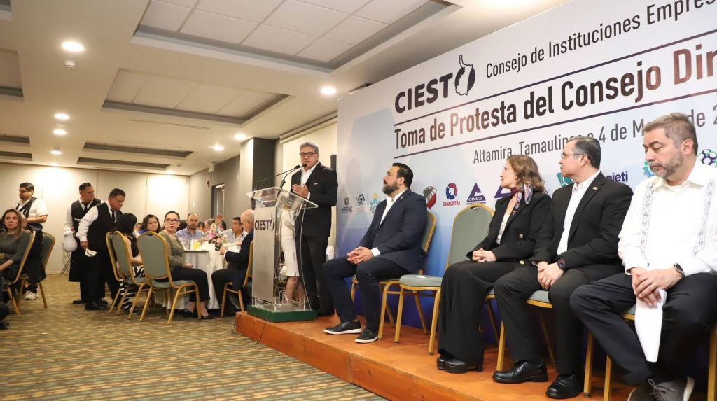 Fortalece Armando Martínez sinergia con sector&nbsp;empresarial