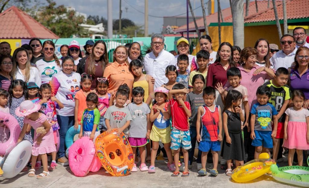 Disfrutan visitantes del Parque Acuático Altamira en Semana&nbsp;Santa