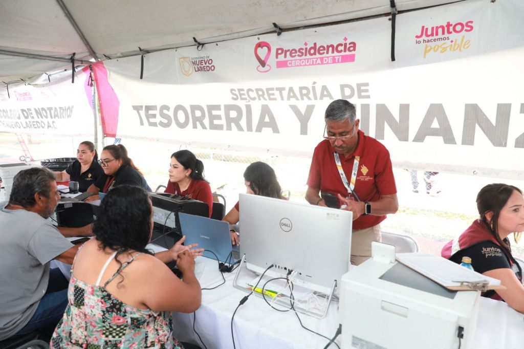 ALCALDESA CARMEN LILIA CANTUROSAS&nbsp; LLEVA GOBIERNO CERCANO Y ATENCIÓN PERSONALIZADA A&nbsp;PALMARES