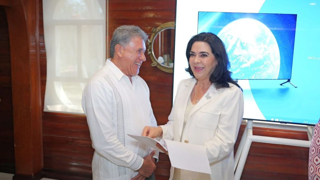 Conjunta esfuerzos Armando Martínez en favor del aprovechamiento del&nbsp;agua