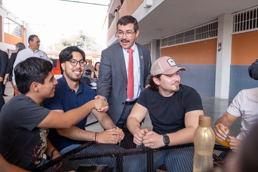Alianzas estratégicas de la UAT aseguran empleos para egresados en la ANAM y&nbsp;SCJN