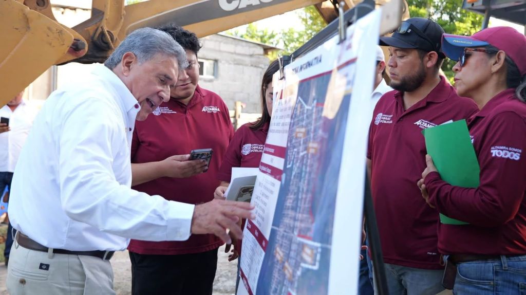Avanza Armando Martínez en la ampliación de la red de drenaje&nbsp;sanitario