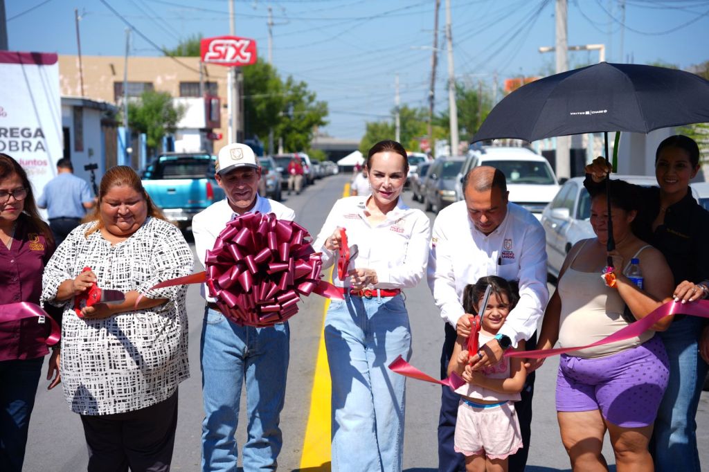 TRANSFORMA CARMEN LILIA CANTUROSAS VIALIDADES EN LA 20 DE NOVIEMBRE EN NUEVO LAREDO CON OBRAS QUE MEJORAN MOVILIDAD Y&nbsp;SEGURIDAD